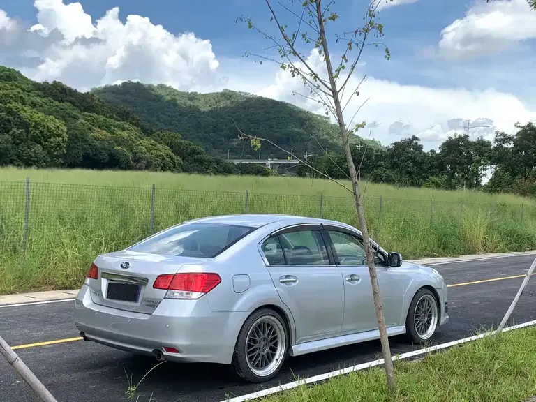 Subaru Legacy 2.5 GT Luxury Navigation
