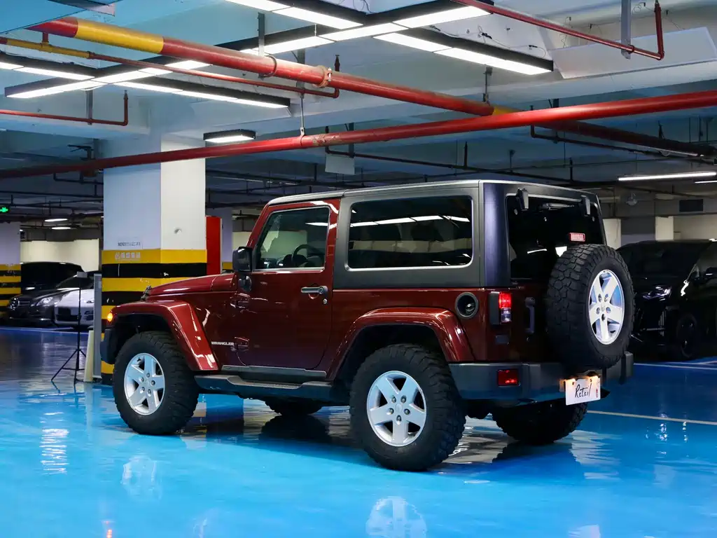 Wrangler 3.8 L Sahara 2-door