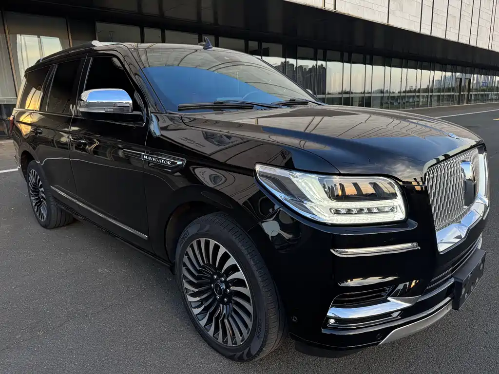 Navigator 3.5 T President Series