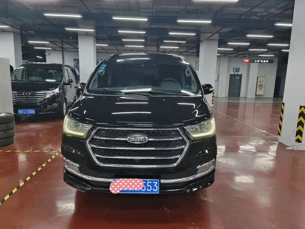 Refine M4 Business Travel Series 2.0 L Manual Business CN-V