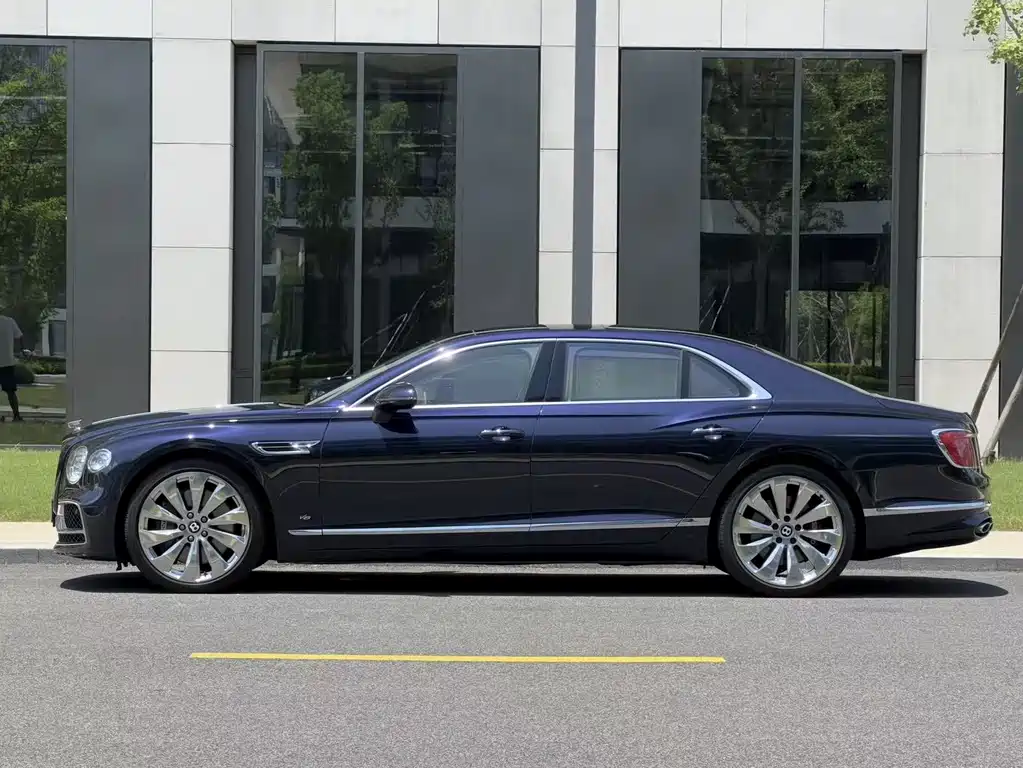 Flying Spur 4.0 T V8 Standard