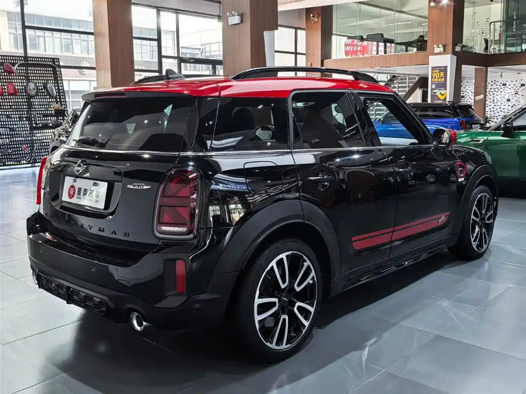 MINI JCW Countryman 2.0 T JOHN COOPER WORKS A