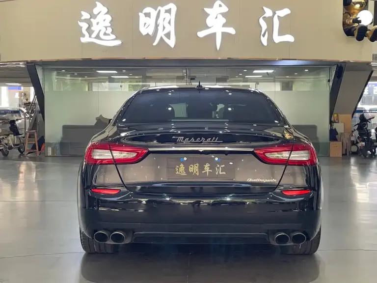 Maserati Quattroporte 3.0 T Standard
