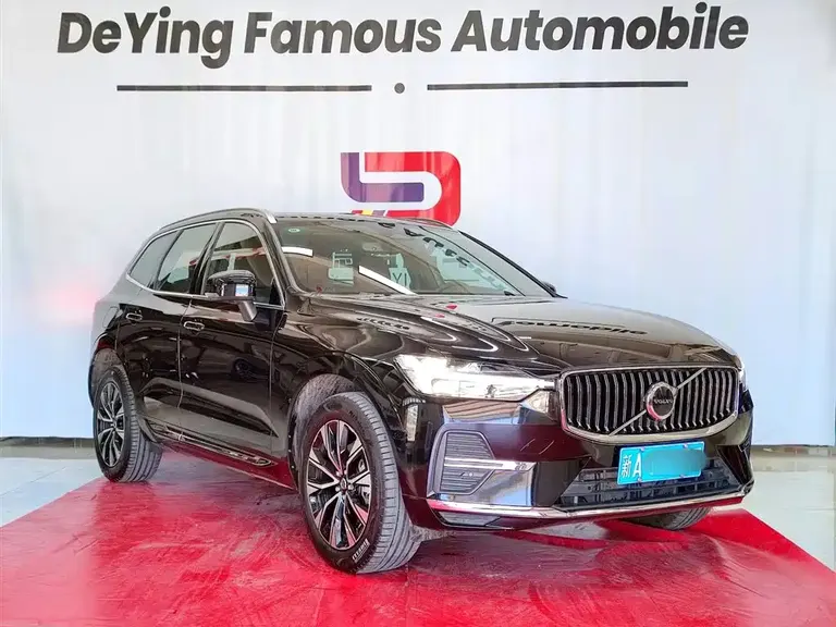Volvo XC60 B5 4 WD Smart Vision Luxury