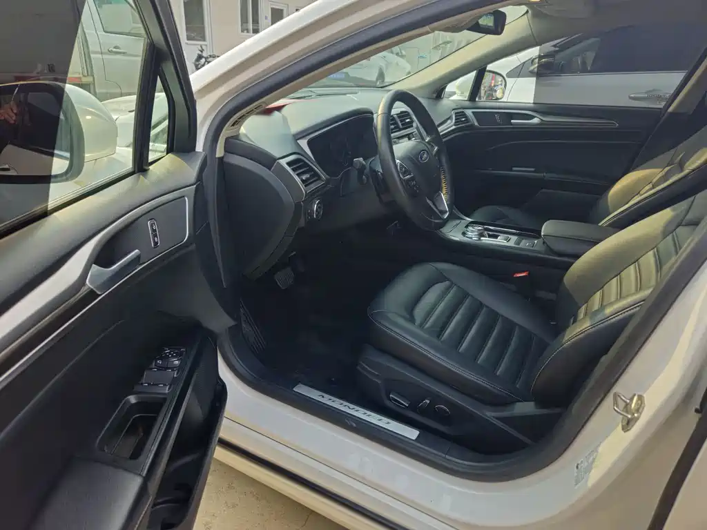 Mondeo Facelift EcoBoost 180 Fashion