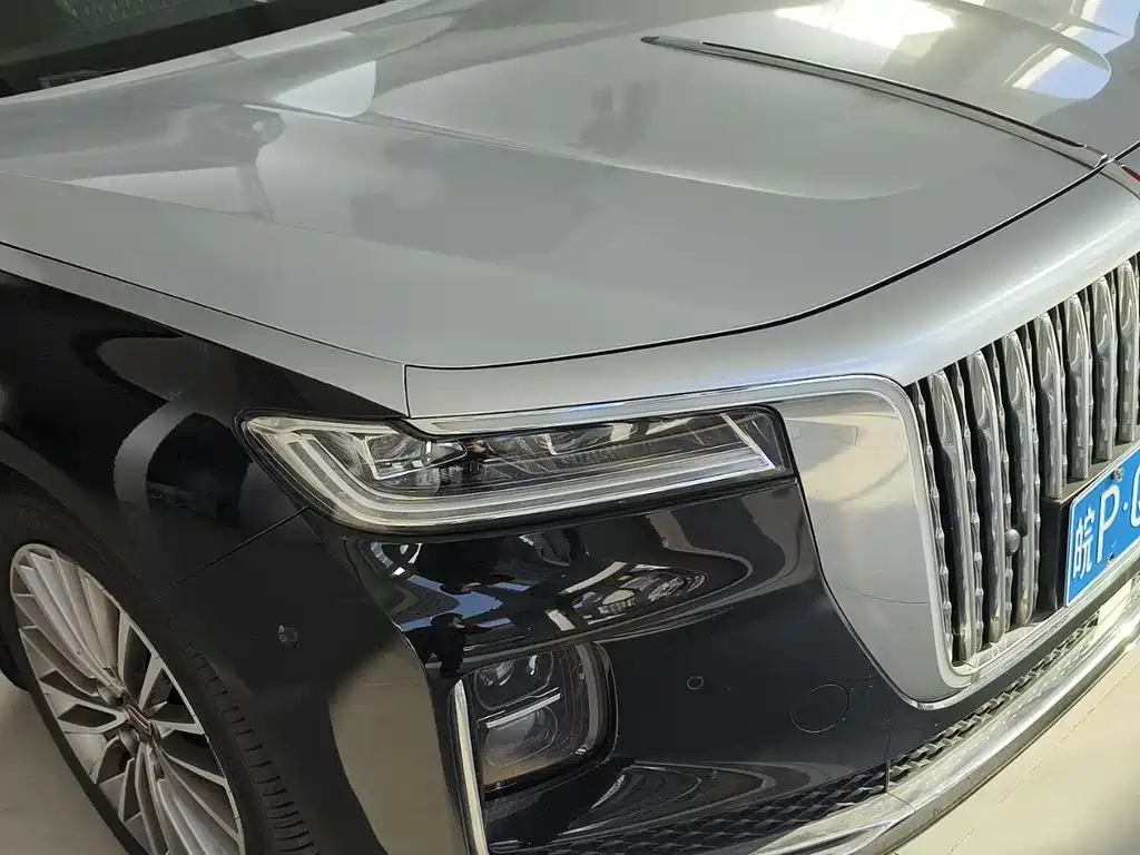 Hongqi H9 3.0 T Connected Flagship