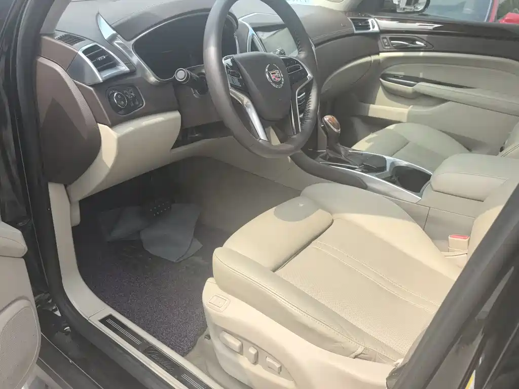 Cadillac SRX 3.0 L Comfort