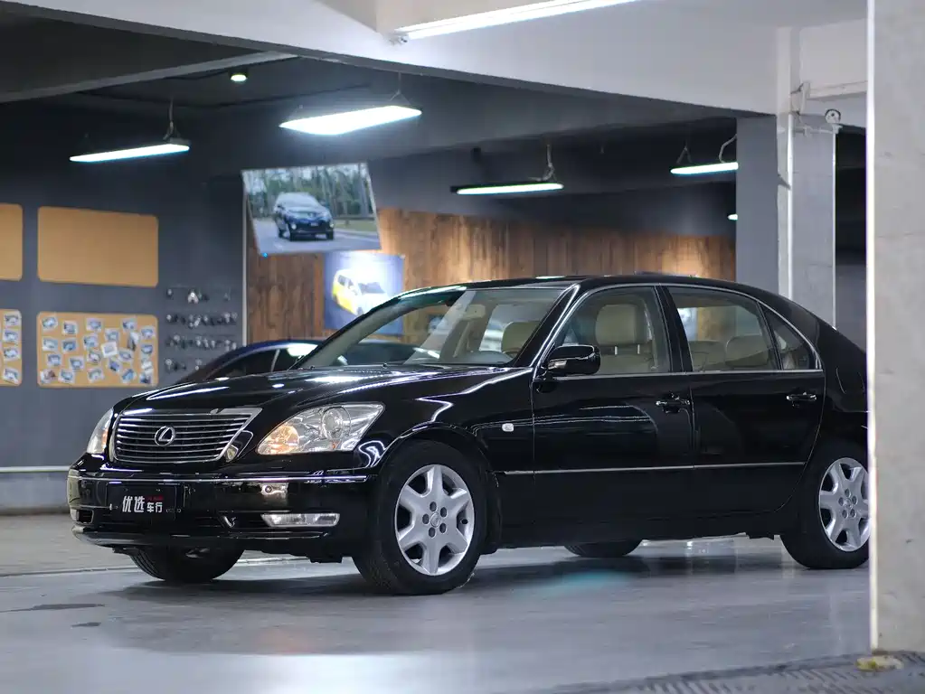 Lexus LS 430