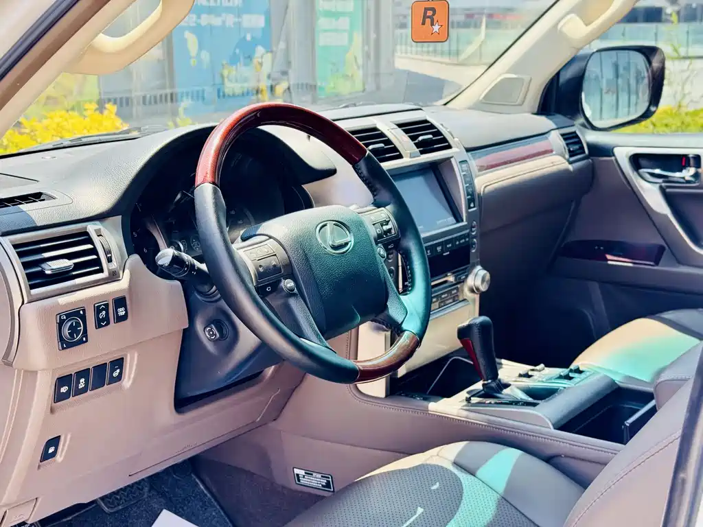 Lexus GX 400
