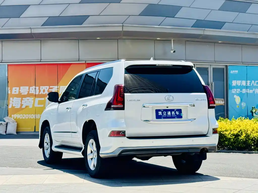 Lexus GX 400