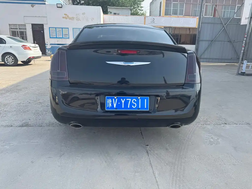 Chrysler 300 C (Import) 3.6 L Supreme Comfort