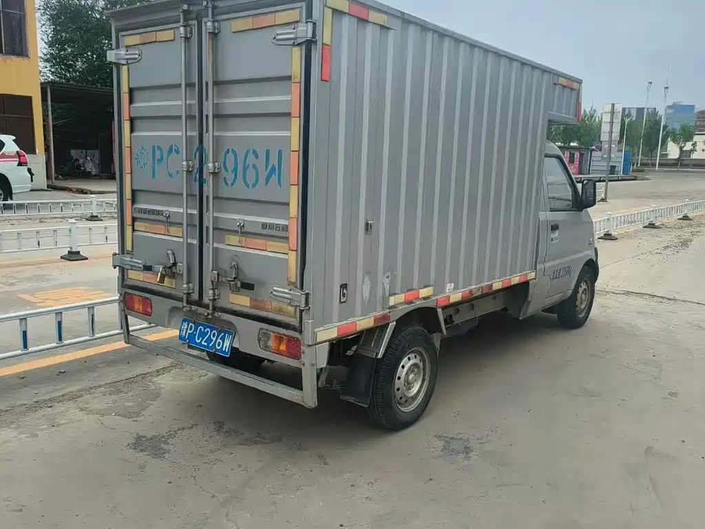 Wuling Rongguang Mini Truck 1.5 L Basic CN-VI Single Cab L3 C