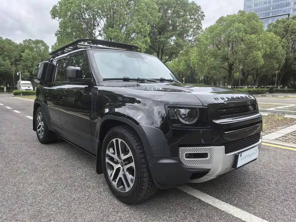 Land Rover Defender Facelift 110 3.0 T P400 Dark Special Edition