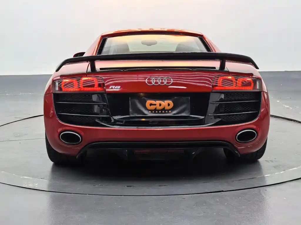 Audi R8 5.2 FSI quattro