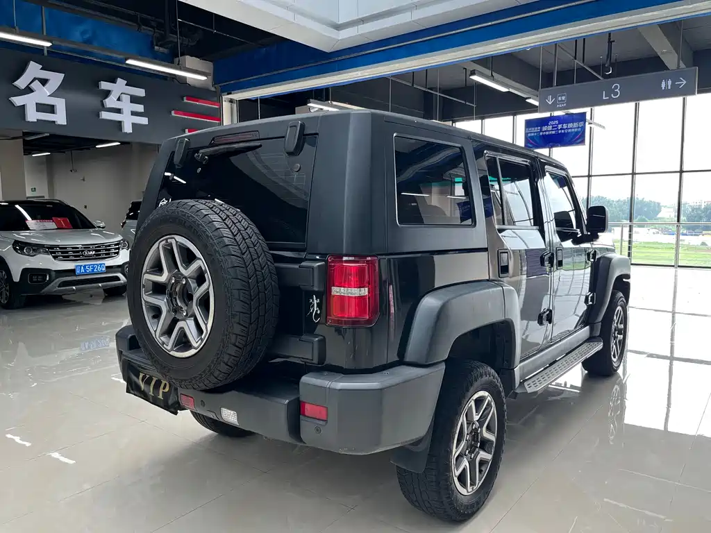 BAIC BJ40 40 L 2.3 T Auto 4 WD Rally Champion