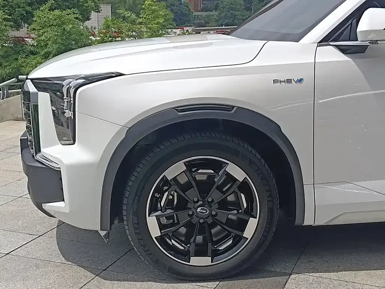 GAC Trumpchi ES9 PHEV 143 km Touring Max