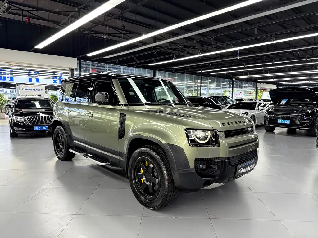 Land Rover Defender Facelift 110 3.0 T P400 Dark Special Edition