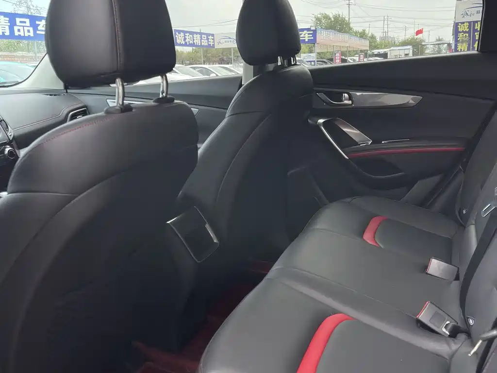 Changan CS55 1.5 T Auto Vivid Color