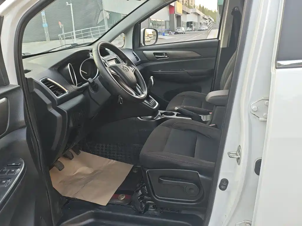 Changan Ruixing S50 1.5 L Manual Comfort CN-V