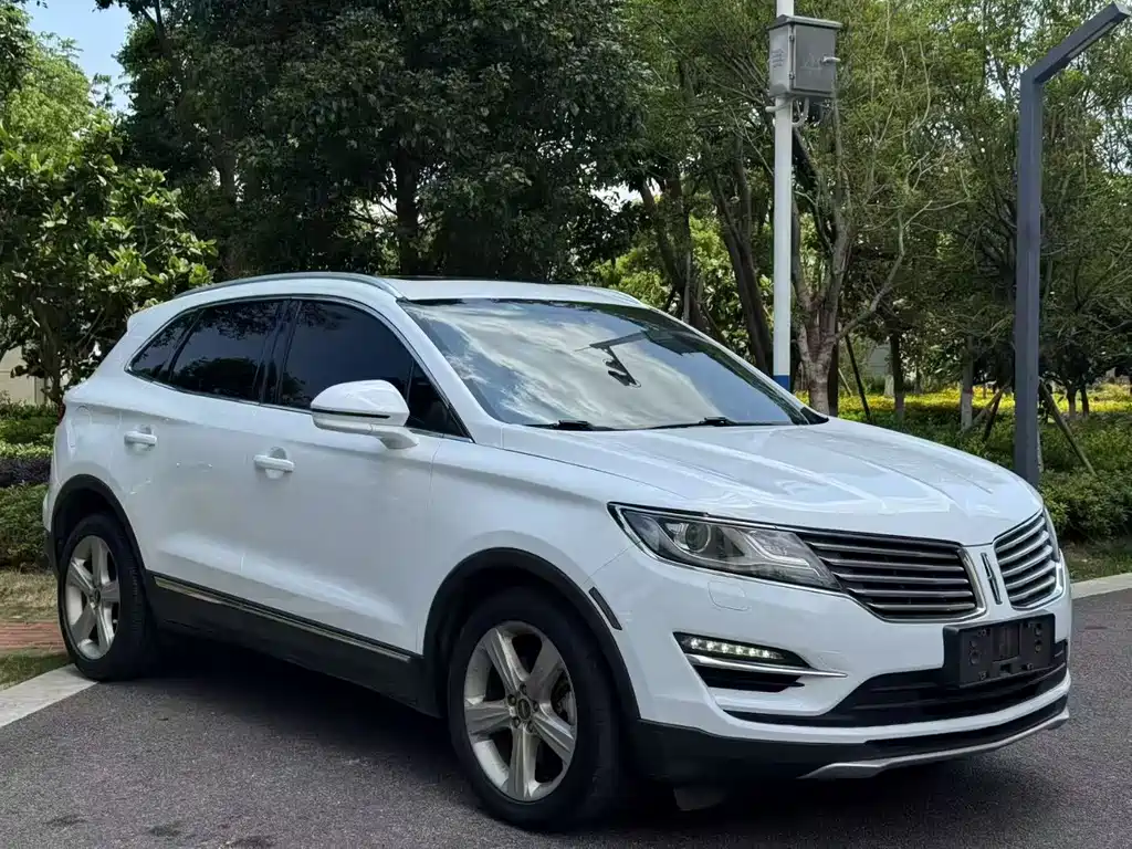 Lincoln MKC 2.0 T 2 WD Premium