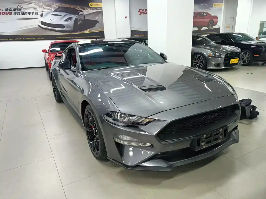 Mustang 2.3 T EcoBoost Obsidian Phantom Special Edition