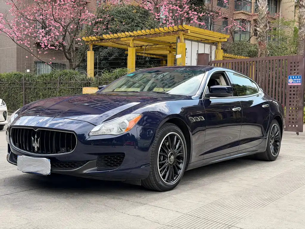 Quattroporte 3.0 T Standard