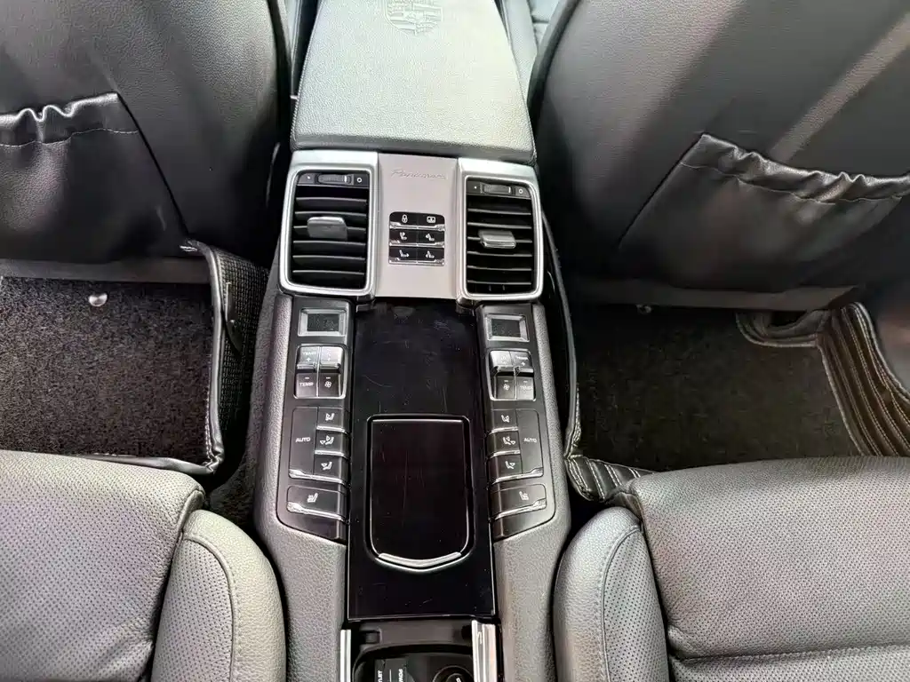 Panamera Panamera 4 Platinum Edition 3.6 L