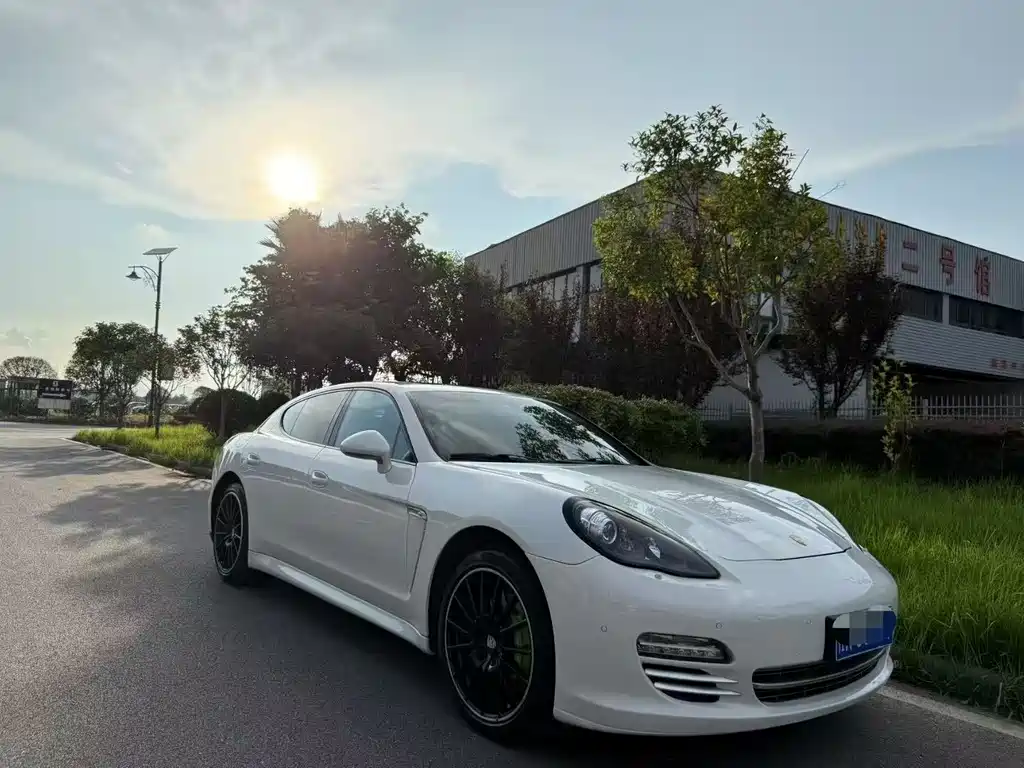 Panamera Panamera 4 Platinum Edition 3.6 L