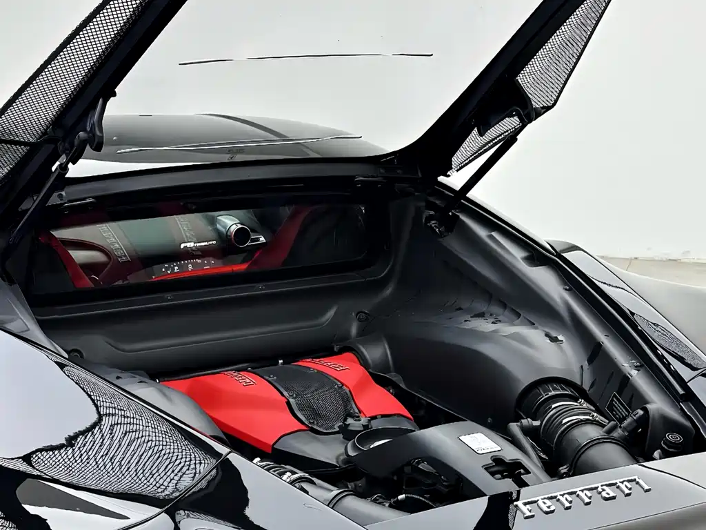 Ferrari F8 Tributo 3.9 T V8