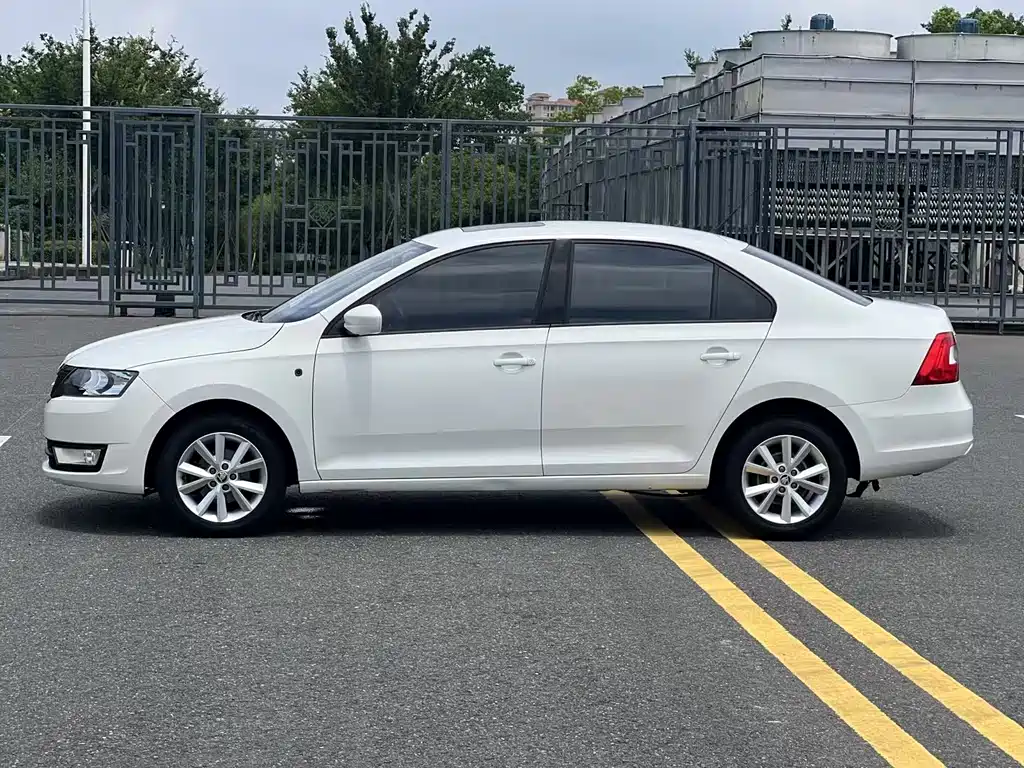 Rapid 1.6 L Auto Creation