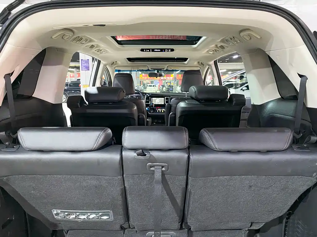 Elysion 2.4 L Style