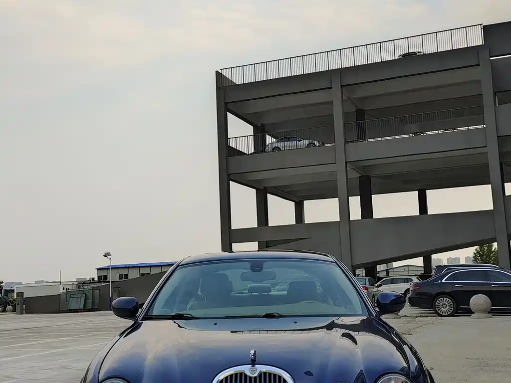 Jaguar S-TYPE 3.0