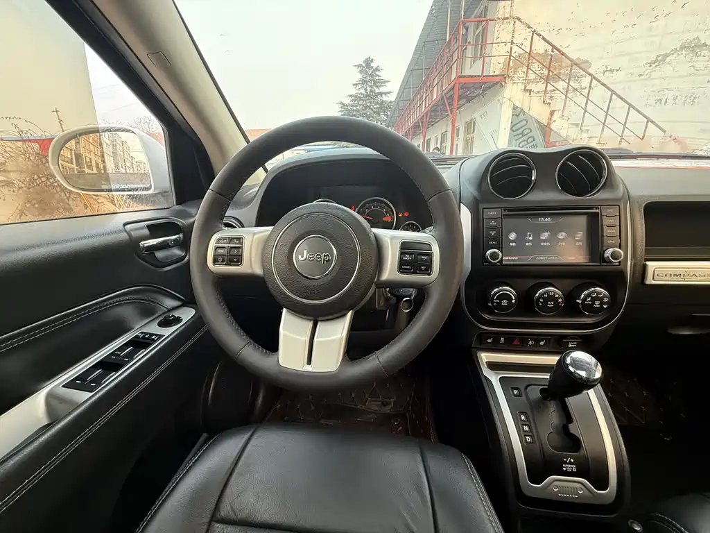 Compass (Import) Facelift 2.0 L 2 WD Elite