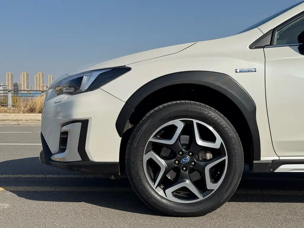 Subaru XV 斯巴鲁XV 2019款 2.0 i 智擎旗舰版EyeSight 国V