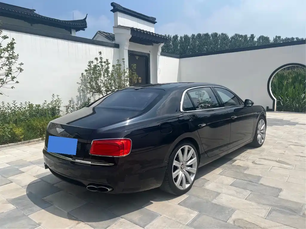 Flying Spur 4.0 T V8 Standard