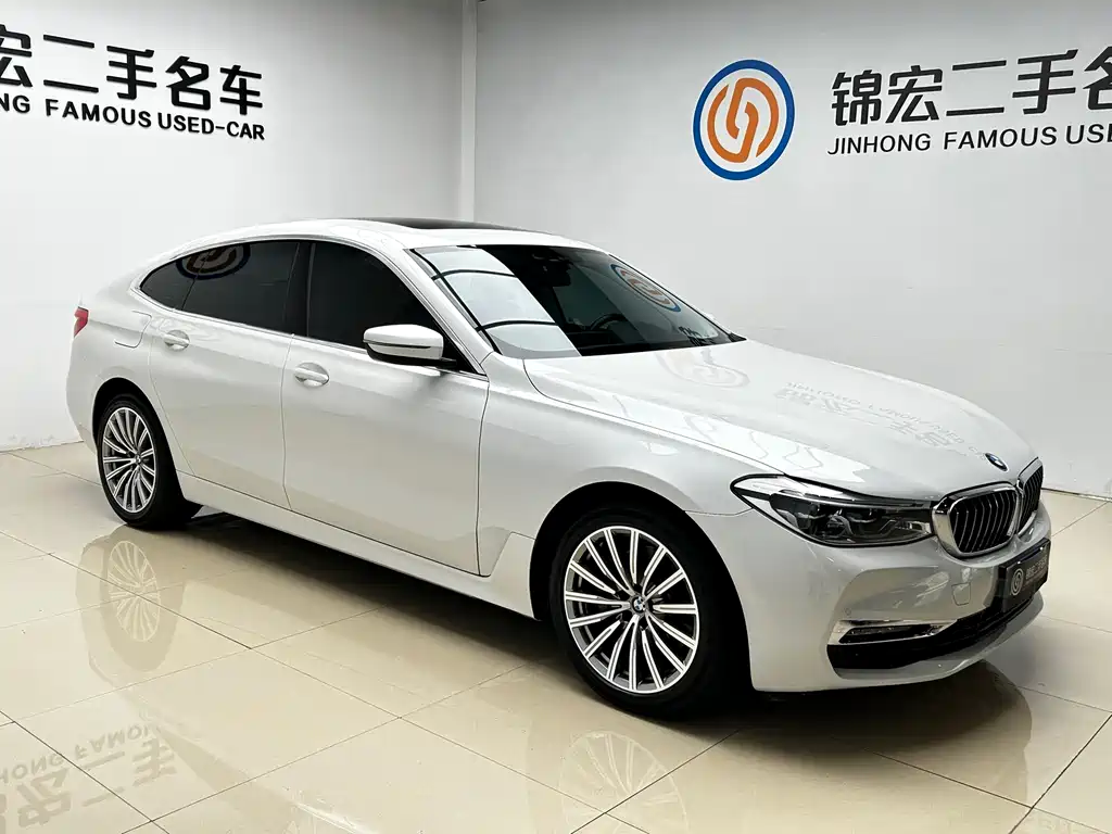BMW 6 Series GT 630 i Luxury Design Package