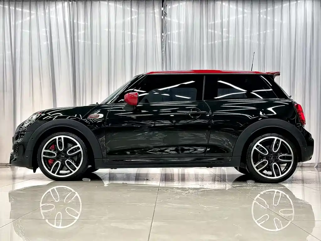 MINI JCW 2.0 T JOHN COOPER WORKS