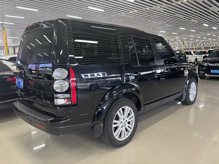 Land Rover Discovery 4.4 V8 HSE