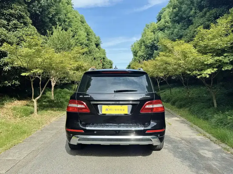 Mercedes-Benz M-Class ML 400 4 MATIC Dynamic