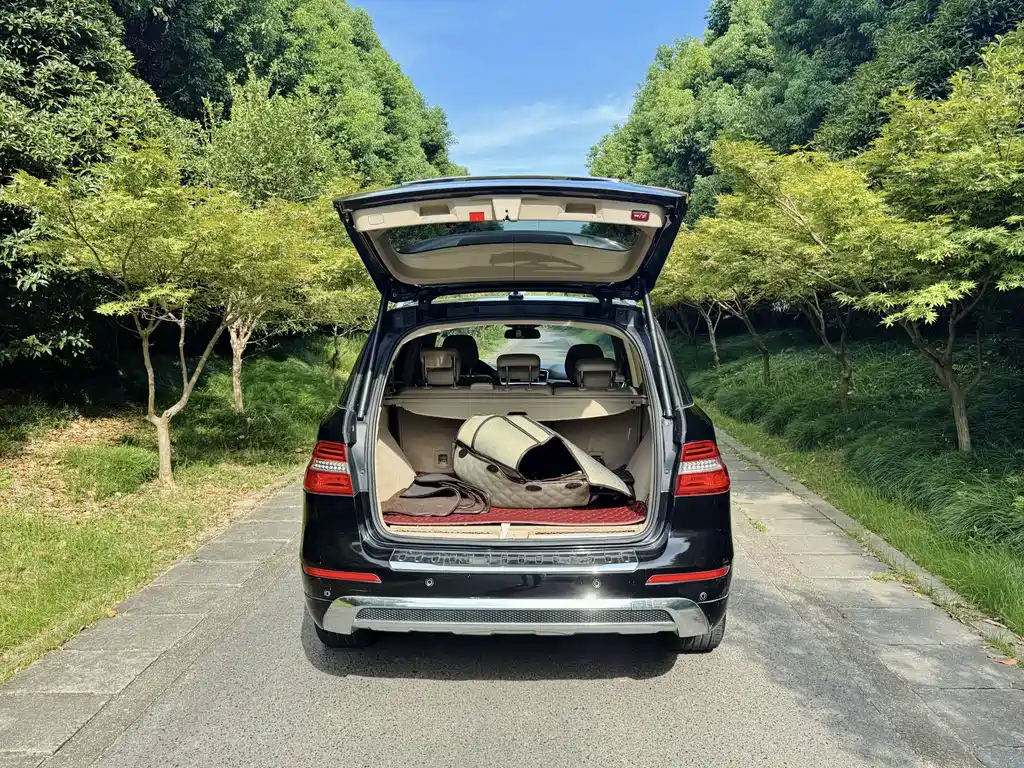 Mercedes-Benz M-Class ML 400 4 MATIC Dynamic