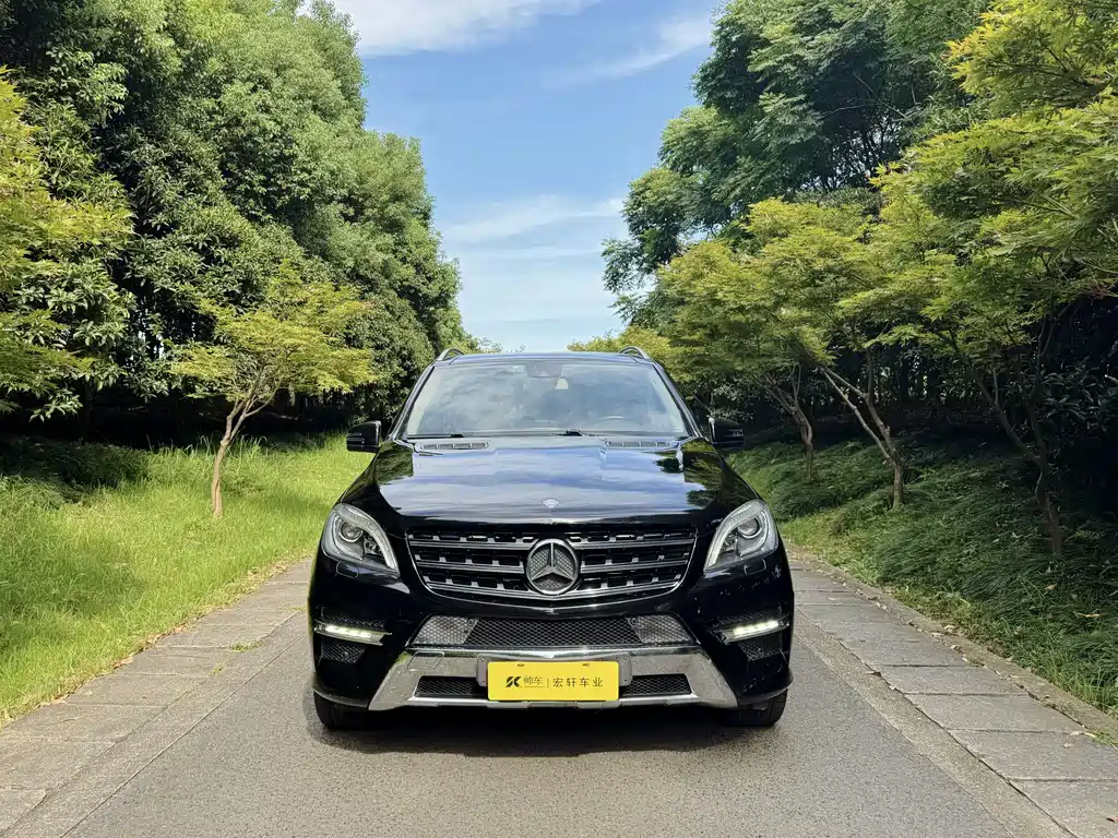 Mercedes-Benz M-Class ML 400 4 MATIC Dynamic