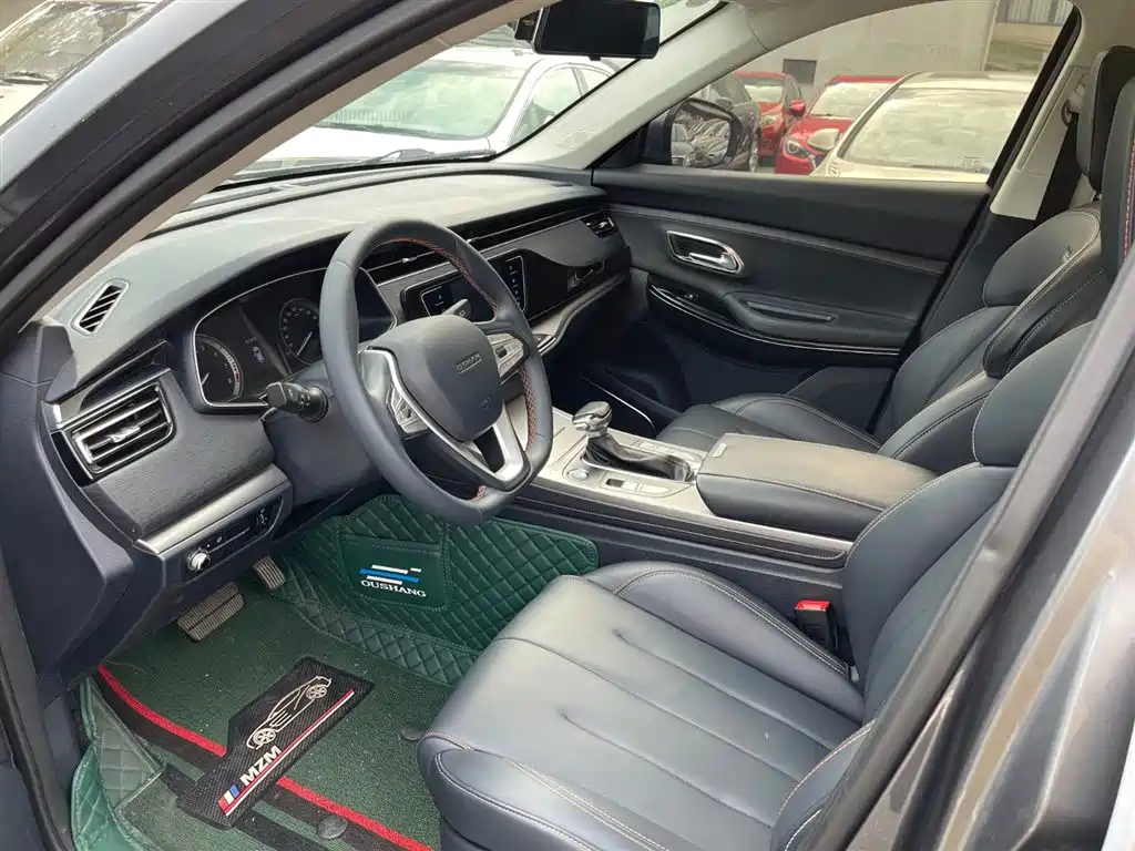 Changan Oshan X7 1.5 T Auto Distinguished