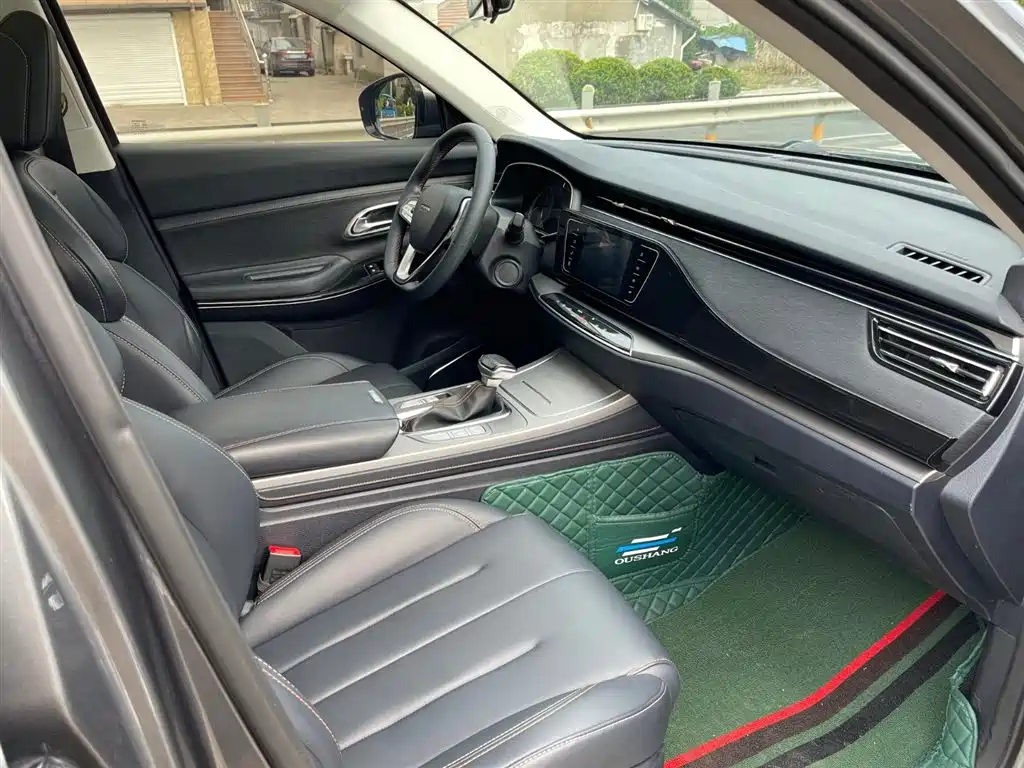 Changan Oshan X7 1.5 T Auto Distinguished