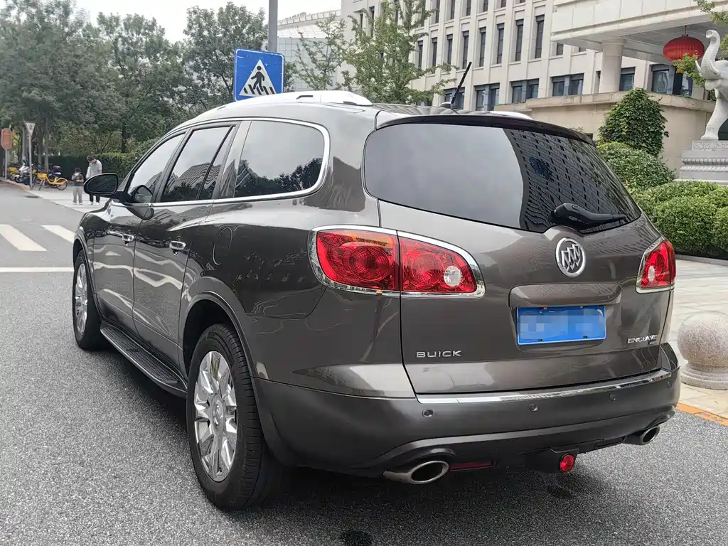 Enclave 3.6 L Flagship