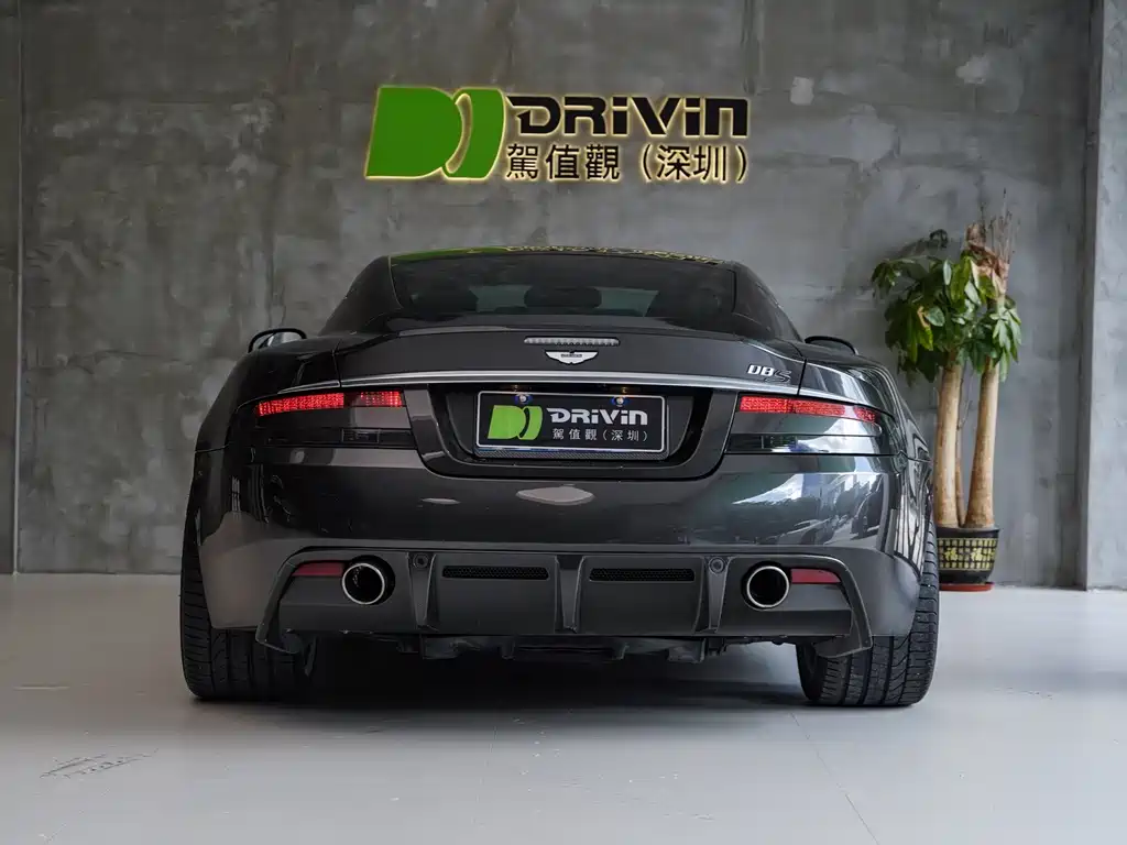 Aston Martin DBS 6.0 Touchtronic Coupe