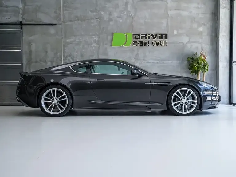 Aston Martin DBS 6.0 Touchtronic Coupe