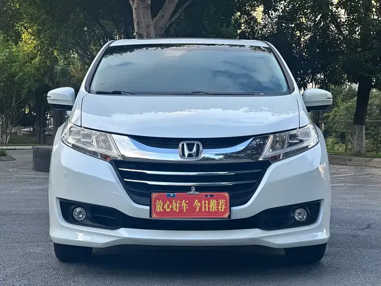 Honda Odyssey 2.4 L Luxury