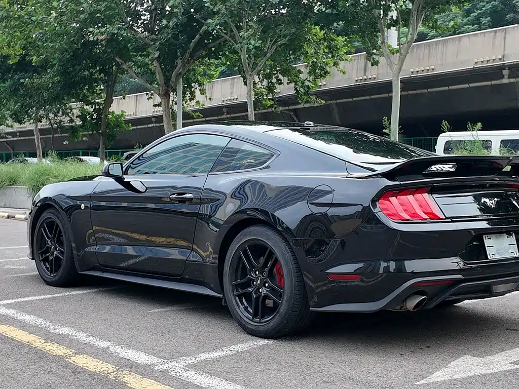 Mustang 2.3 L EcoBoost