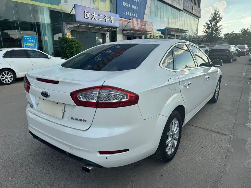 Mondeo (Zhisheng) 2.3 L Fashion