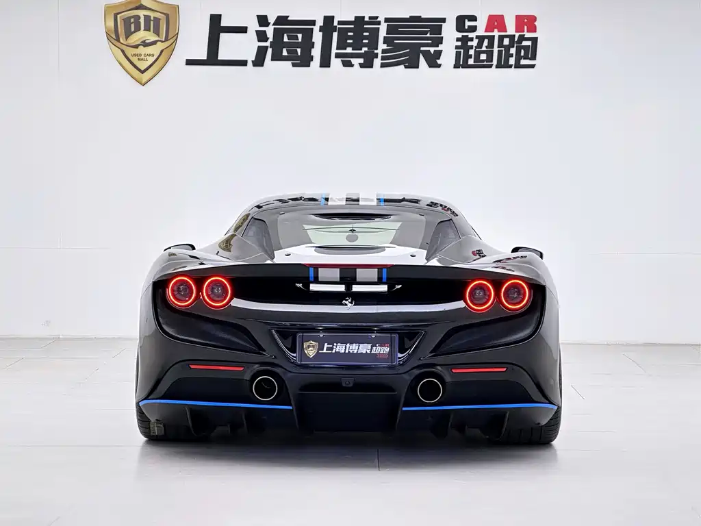 Ferrari F8 Tributo 3.9 T V8